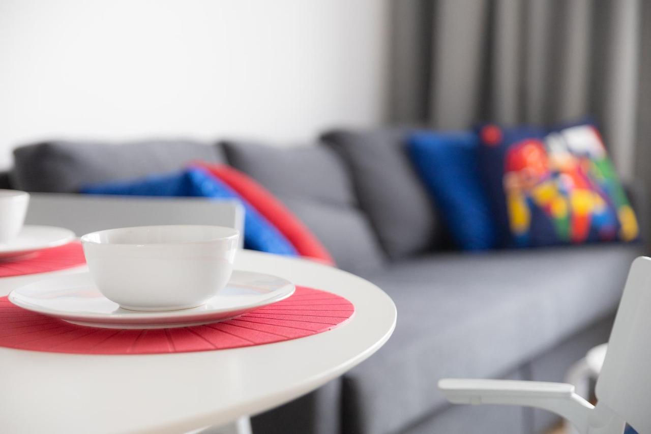 Beautiful 2 Rooms Flat With Balcony วอร์ซอ ภายนอก รูปภาพ